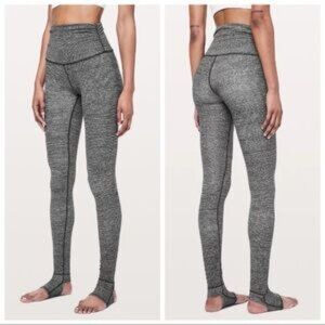 Lululemon still mind tight